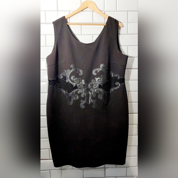 TESORO MODA Ladies Black Textured Sleeveless Pencil Straight Dress Embroidered F - Picture 1 of 7